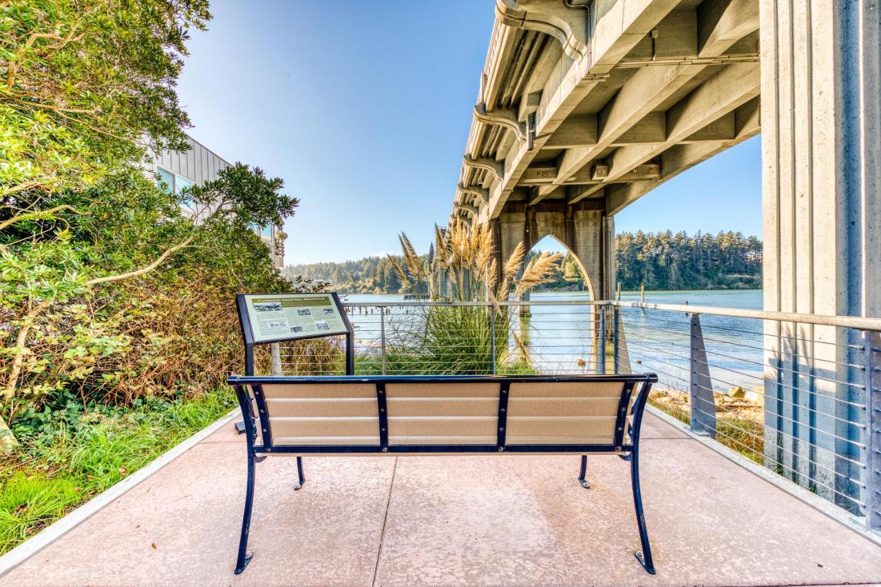 The Riverfront Florence Exterior foto
